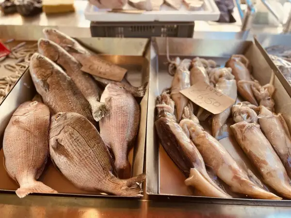 Gdzie zjeść w Marsaxlokk? Najlepsze restauracje z owocami morza